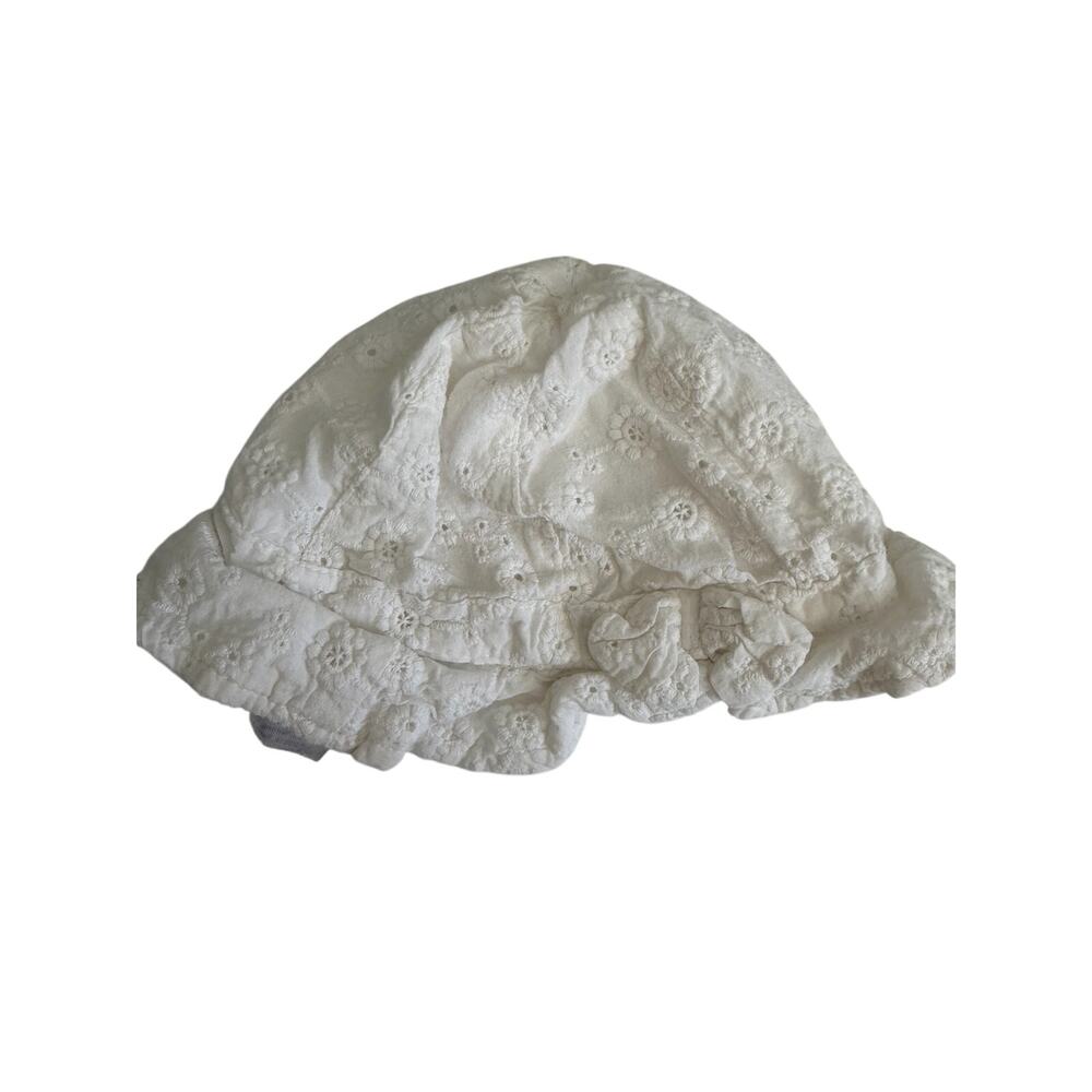 Charming White Eyelet Sun Hat for Infants - Lined Bucket Style